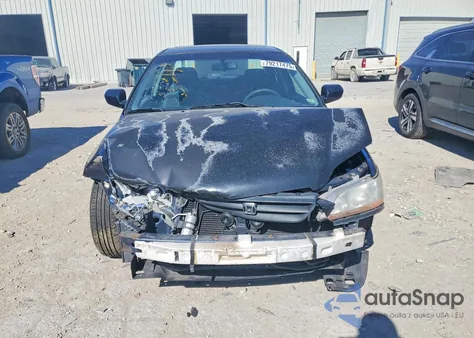 2000 Honda Accord Ex z USA, uszkodzony, nr VIN 1HGCG5656YA082607